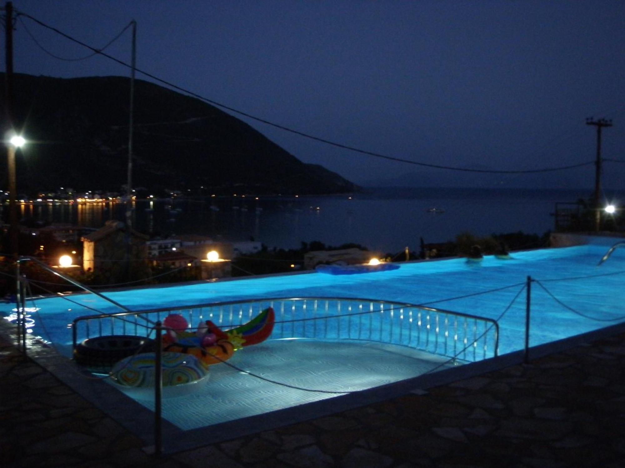 Katerina Lefkada Aparthotel Vasiliki  Luaran gambar